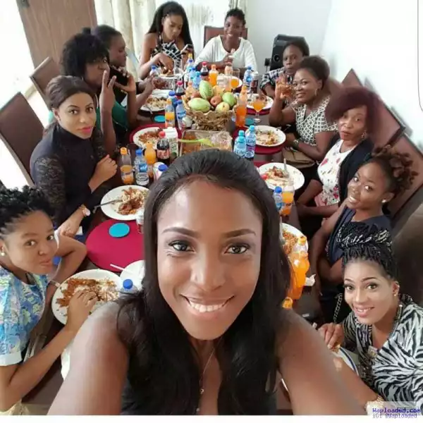 Photo: Linda Ikeji Takes Selfie With Her Self-Made Girls At Her Banana Island Mansion As The Blogger Hosts Them